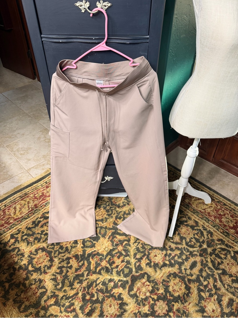 Mandala wide leg macchiato scrub pant size small regular